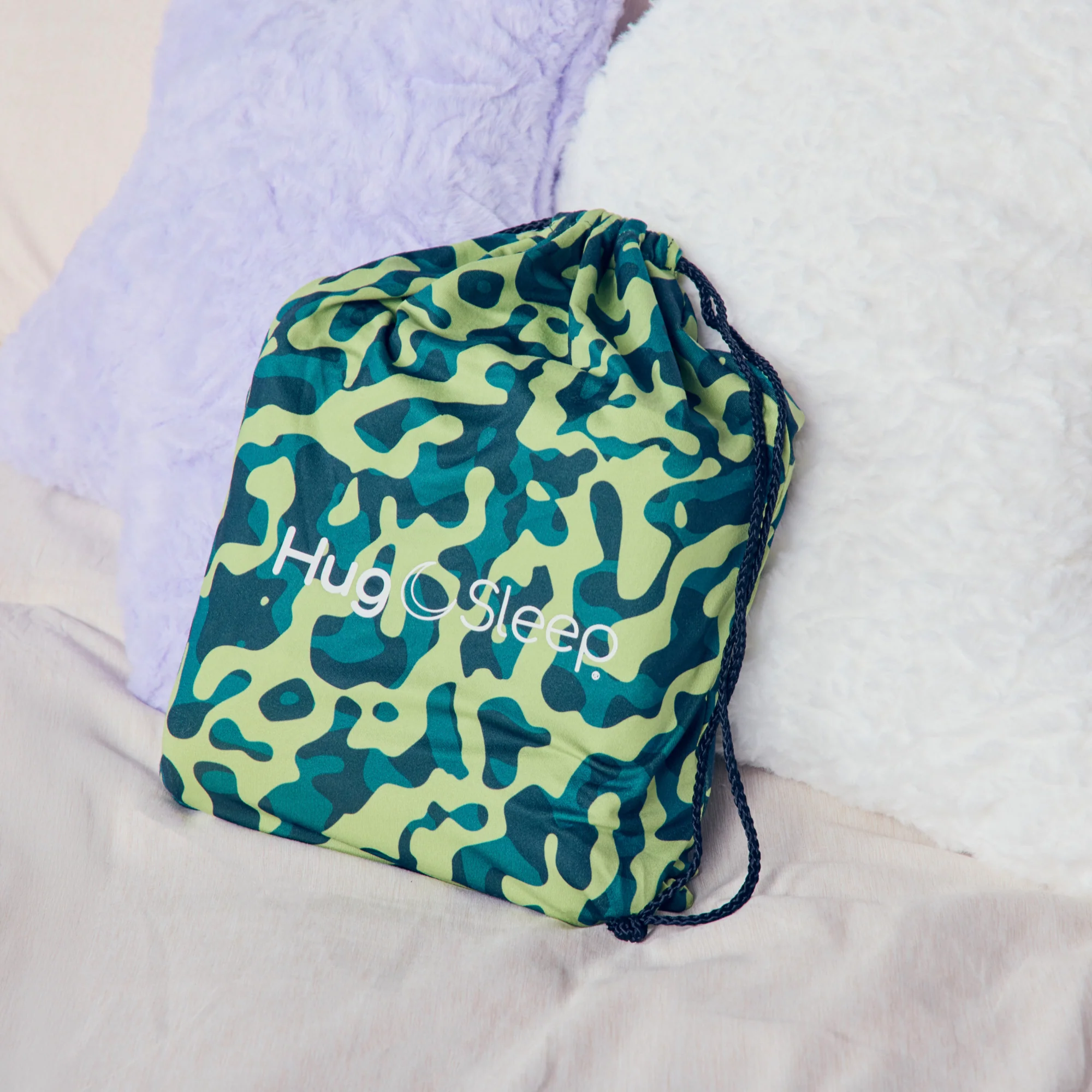 HugStretch™ Cozy Carry Bag - Image 9